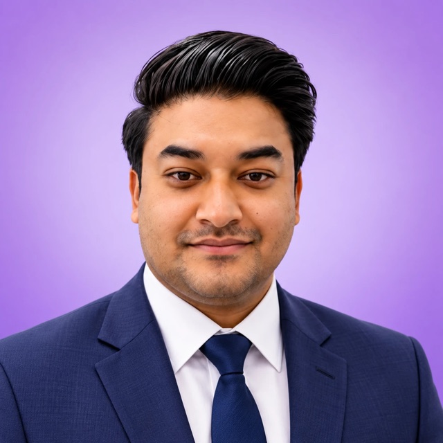 Ash, Finance Broker at Flash Funding